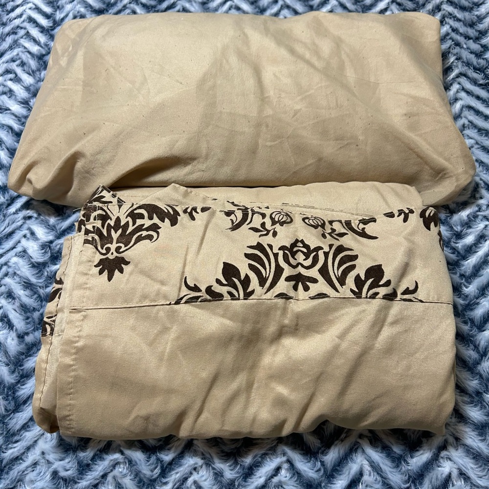 Tan and Brown Damask Sheet Set